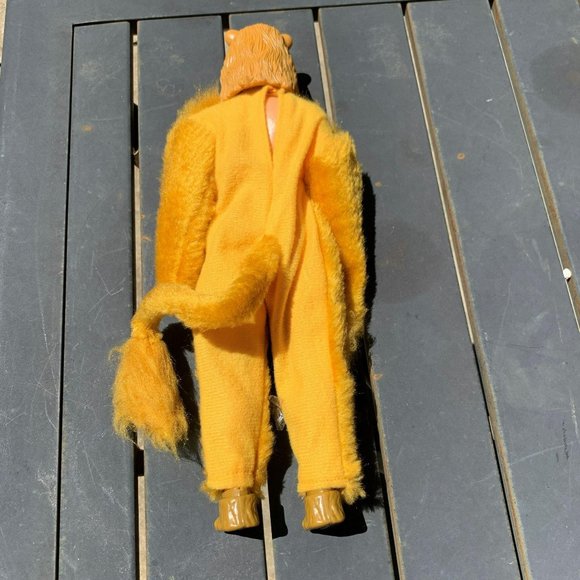 The Wizard of Oz - Cowardly Lion 50th Anniversary Vintage Doll From 1988 - Picture 5 of 6